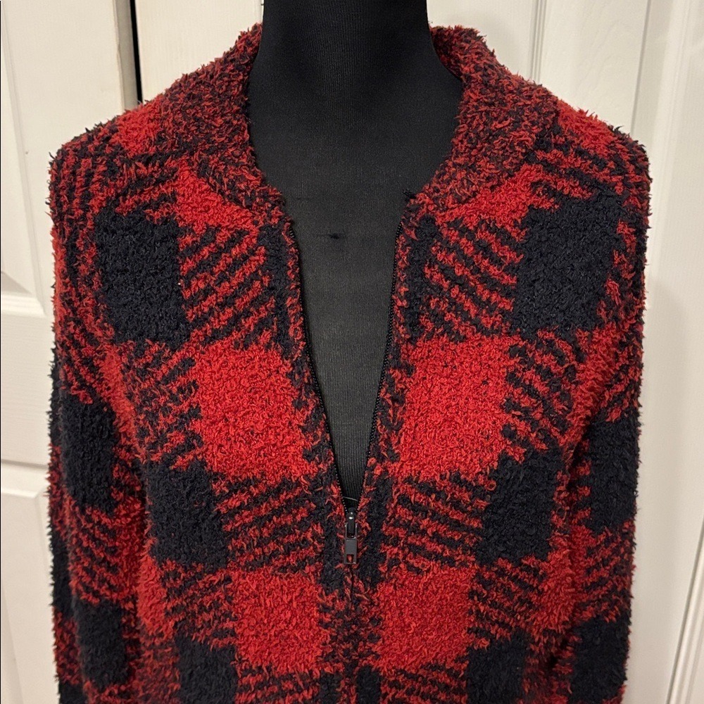 SKIMS Red and Black Plaid Zip-Up Cozy Jacket - Picture 3 of 10